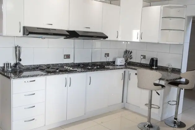 Apart Daire, 2 Yatak Odası, Balkon