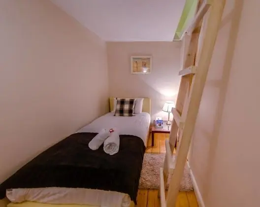 Apart Daire (3 Bedrooms)