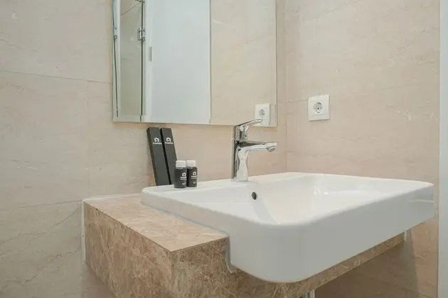 Apart Daire, Sigara İçilmez, Küçük Mutfak