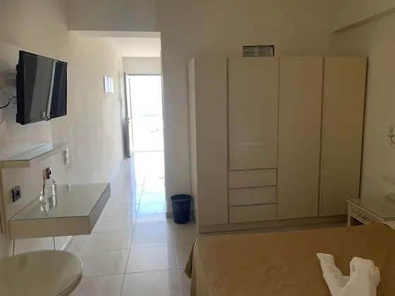 Studio Apartment with Sea View