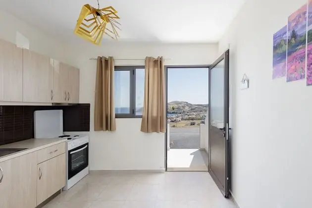 Studio Apartment with Sea View