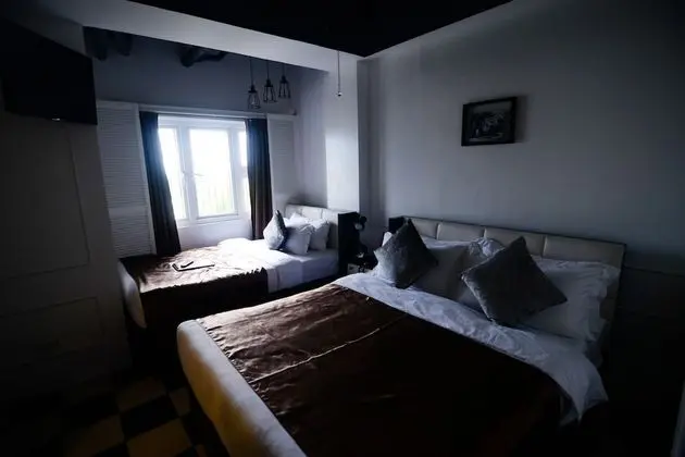 Deluxe Üç Kişilik Oda