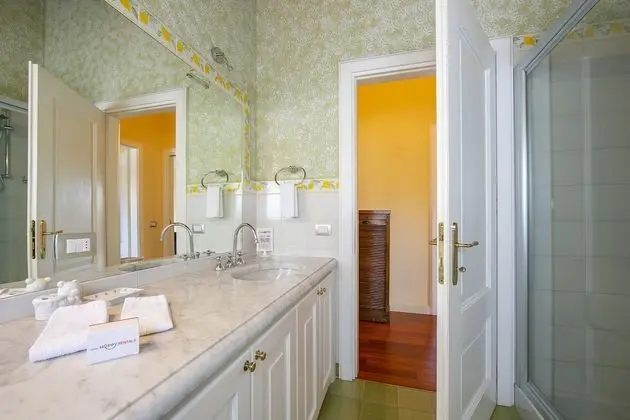 Family Villa, Birden Çok Yatak, 2 Banyolu, Bahçeli (Villa Faccioli Magnolia With Shared)