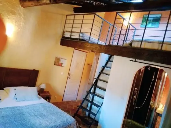 Family Dört Kişilik Oda, Özel Banyo (Colline - 2eme Etage)