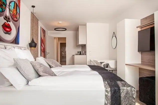 Deluxe Apart Daire