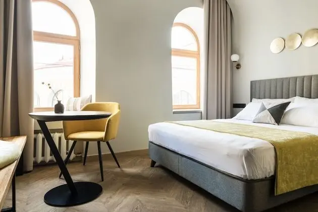 Deluxe Stüdyo, 1 En Büyük (King) Boy Yatak
