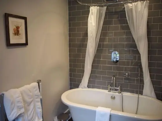 Luxury Tek Büyük Yataklı Oda, Bahçe Manzaralı (Urquhart)
