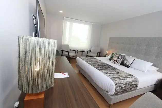 Deluxe Oda, 1 En Büyük (King) Boy Yatak