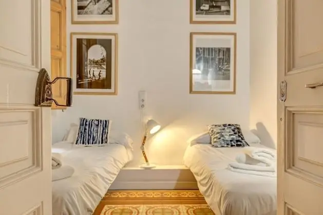 İki Ayrı Yataklı Oda (External Private Bathroom)