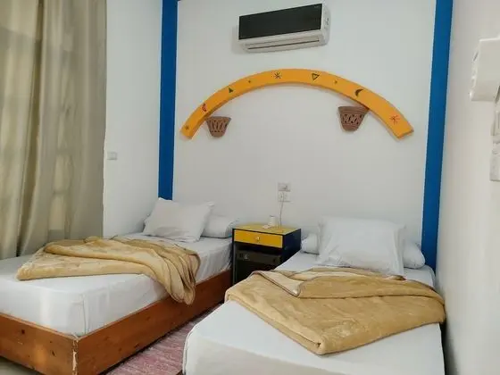 Comfort Tek Büyük veya İki Ayrı Yataklı Oda