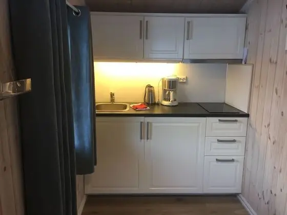 Kulübe, Ortak Banyo (2-5 people)