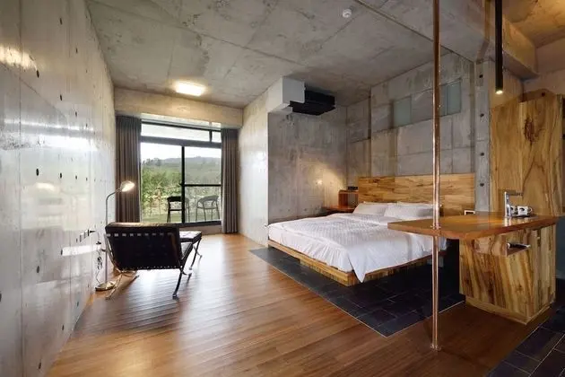 Design Tek Büyük Yataklı Oda, Veranda, Bahçe Manzaralı