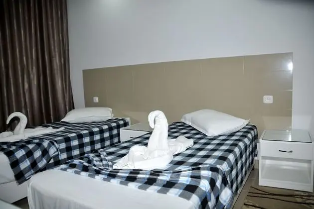 Standard Büyük Yataklı Tek Kişilik Oda