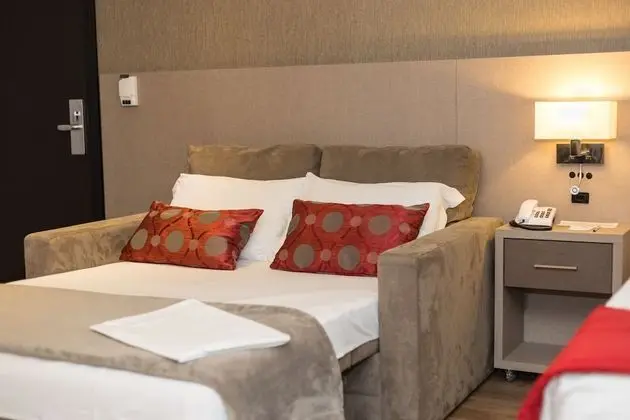 Premium Üç Kişilik Oda (Suite)