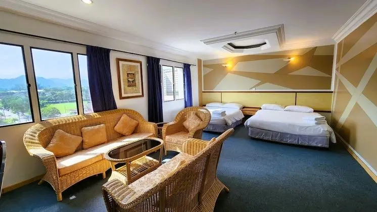 Traditional Süit