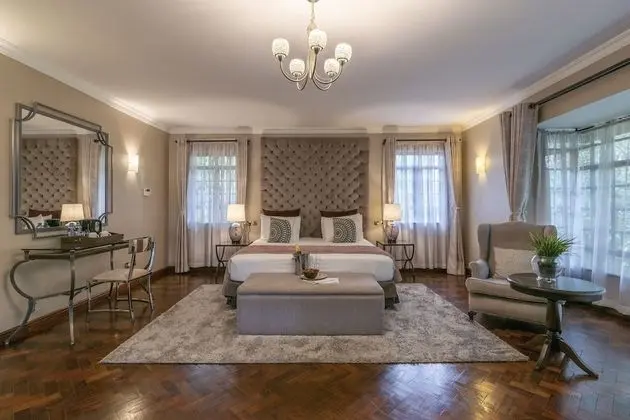 Honeymoon Tek Büyük Yataklı Oda