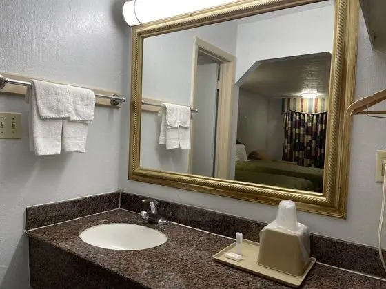 Deluxe Tek Büyük Yataklı Oda, 2 Çift Kişilik Yatak, Özel Banyo