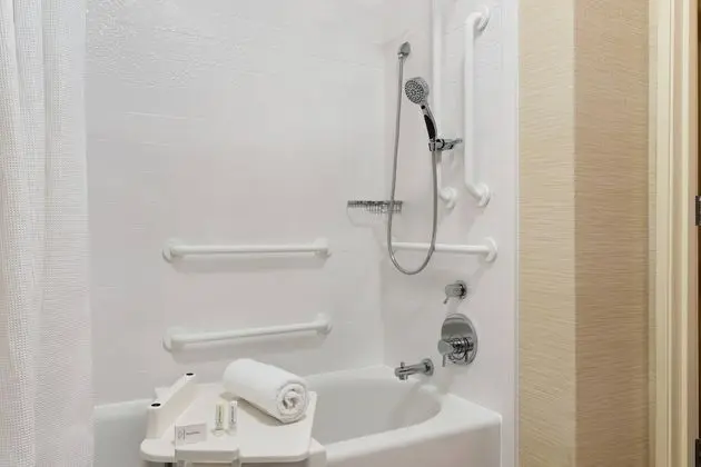 Oda, 1 En Büyük (King) Boy Yatak