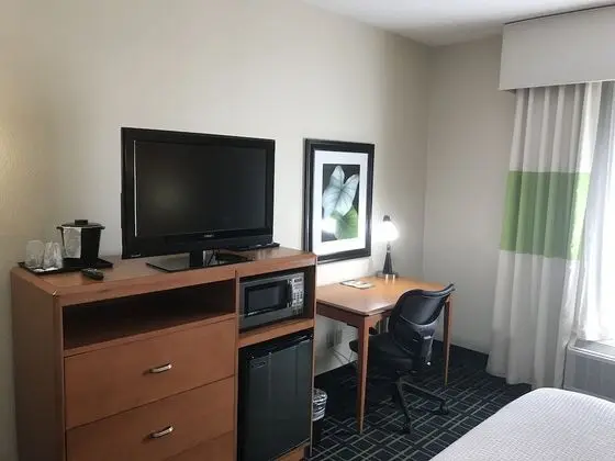 Standard Oda, 1 En Büyük (King) Boy Yatak ve Çekyat, Sigara İçilmez (with Sofabed)