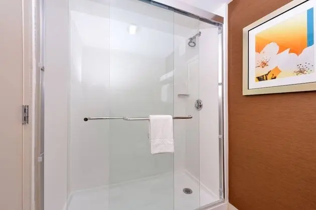 Oda, 1 Çift Kişilik Yatak (Mobility Accessible, Roll-In Shower)