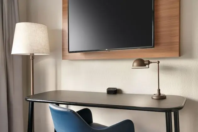 Süit, 1 En Büyük (King) Boy Yatak ve Çekyat