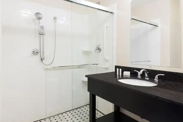 Oda, 2 Çift Kişilik Yatak (Hearing Accessible)
