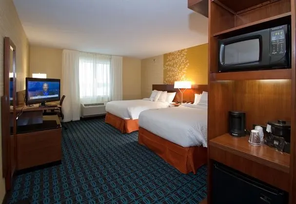 Oda, 2 Büyük (Queen) Boy Yatak (Mobility/Hearing Accessible, Tub)