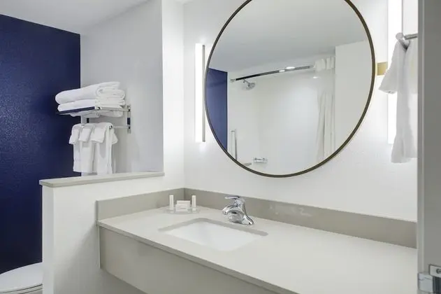 Oda, 2 Büyük (Queen) Boy Yatak (Mobility/Hearing Accessible, Tub)