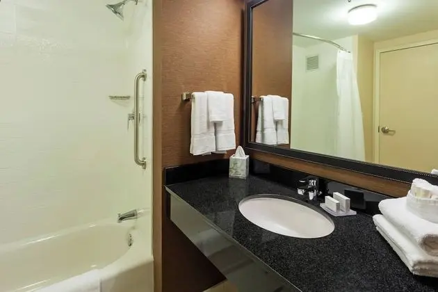 Stüdyo, Birden Çok Yatak (Mobility/Hearing Accessible, Tub)