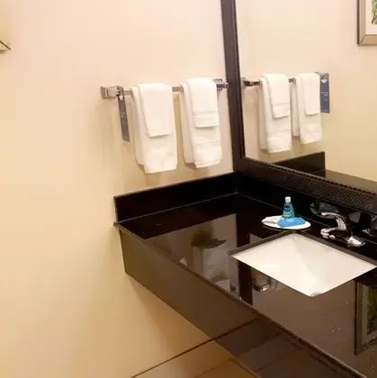 Süit, 1 En Büyük (King) Boy Yatak ve Çekyat