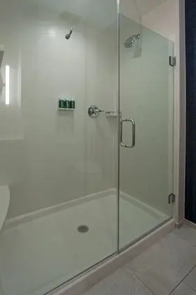 Süit, 1 En Büyük (King) Boy Yatak ve Çekyat, Sigara İçilmez