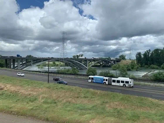 Oda, 2 Büyük (Queen) Boy Yatak, Nehir Manzaralı (Hearing Accessible)