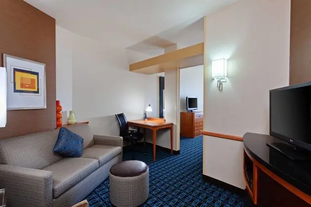 Süit, 1 En Büyük (King) Boy Yatak ve Çekyat (Mobility/Hearing Accessible, Tub)