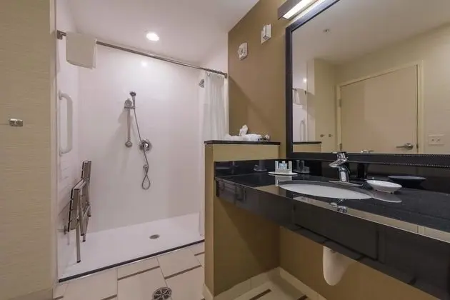 Oda, 1 En Büyük (King) Boy Yatak