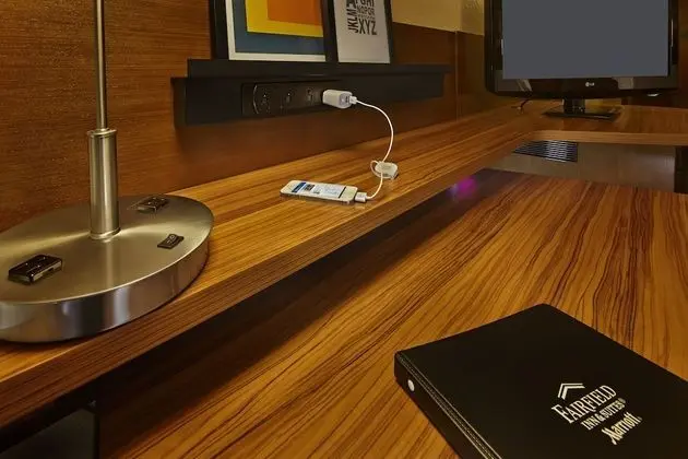 Oda, 2 Çift Kişilik Yatak, Sigara İçilmez