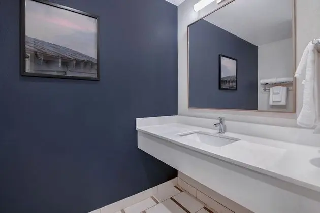 Oda, 1 En Büyük (King) Boy Yatak, Sigara İçilmez