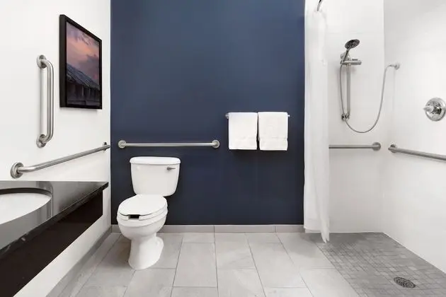 Oda, 2 Büyük (Queen) Boy Yatak, Sigara İçilmez