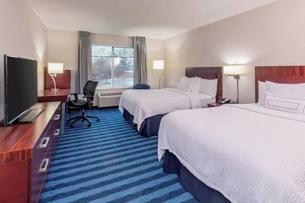 Oda, 2 Çift Kişilik Yatak (Mobility Accessible, Roll-In Shower)