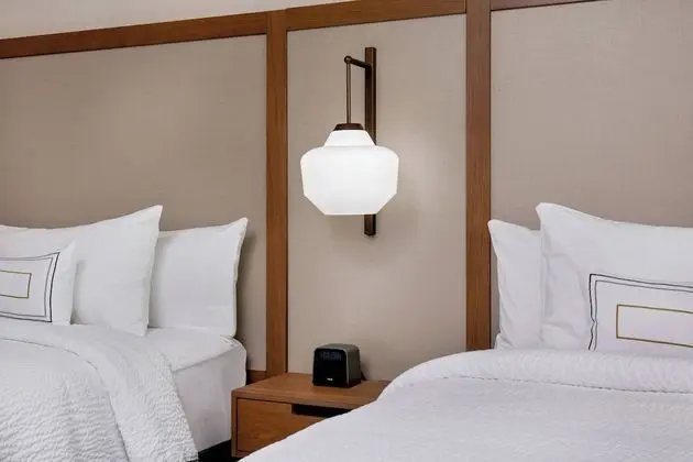 Oda, 2 Büyük (Queen) Boy Yatak, Sigara İçilmez