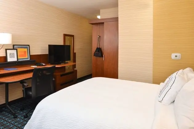Süit, 1 En Büyük (King) Boy Yatak ve Çekyat, Balkon