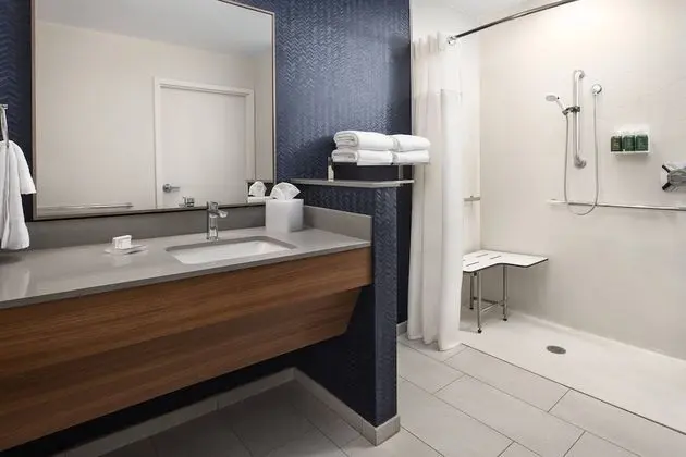 Oda, 1 En Büyük (King) Boy Yatak, Sigara İçilmez