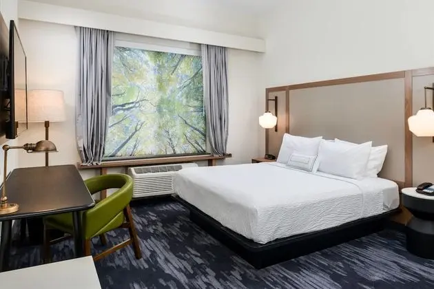 Oda, 2 Büyük (Queen) Boy Yatak, Sigara İçilmez