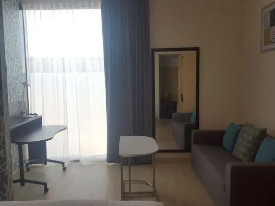 Stüdyo, 1 En Büyük (King) Boy Yatak ve Çekyat
