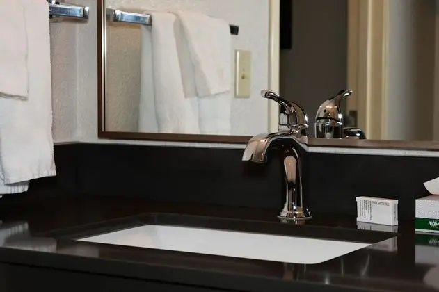 Süit, 1 En Büyük (King) Boy Yatak ve Çekyat