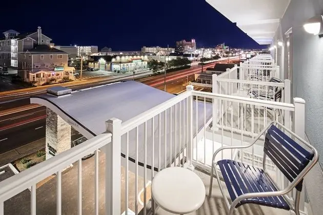 Oda, 1 En Büyük (King) Boy Yatak, Balkon (Hearing Accessible)
