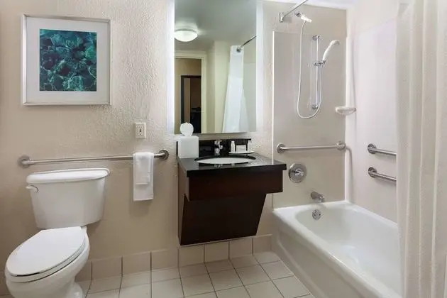 Oda, 2 Çift Kişilik Yatak (Mobility/Hearing Accessible, Tub)