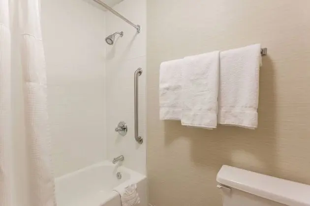 Oda, 1 En Büyük (King) Boy Yatak ve Çekyat