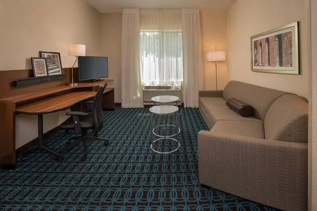 Executive Süit, 1 Yatak Odası, Manzarasız (Mobility Accessible, Tub)