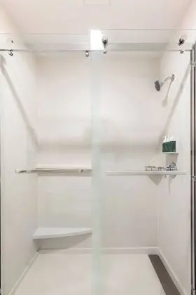 Oda, 2 Çift Kişilik Yatak
