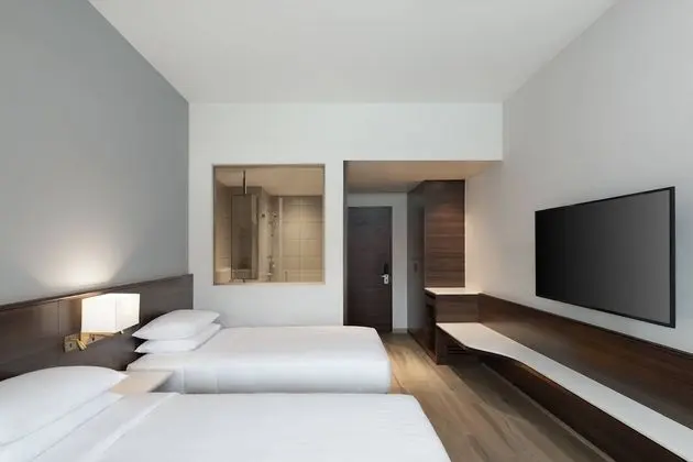 Deluxe Oda, 2 Tek Kişilik Yatak, Sigara İçilmez, Havuz Manzaralı